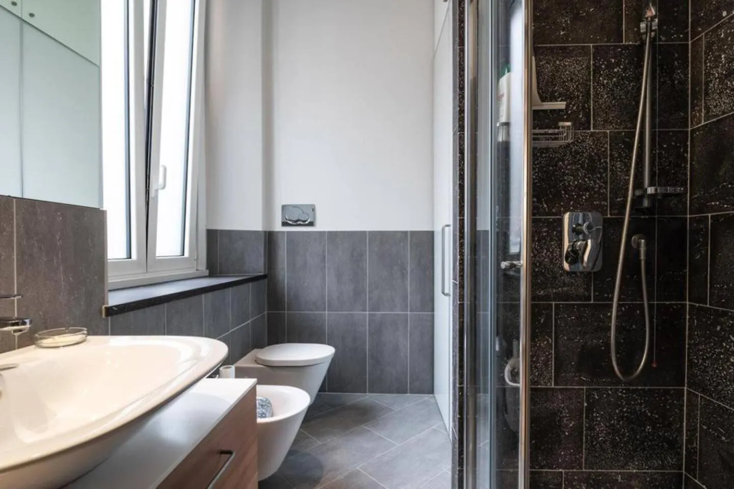 Real Jewel In Milano Cadorna Apartment  Milan